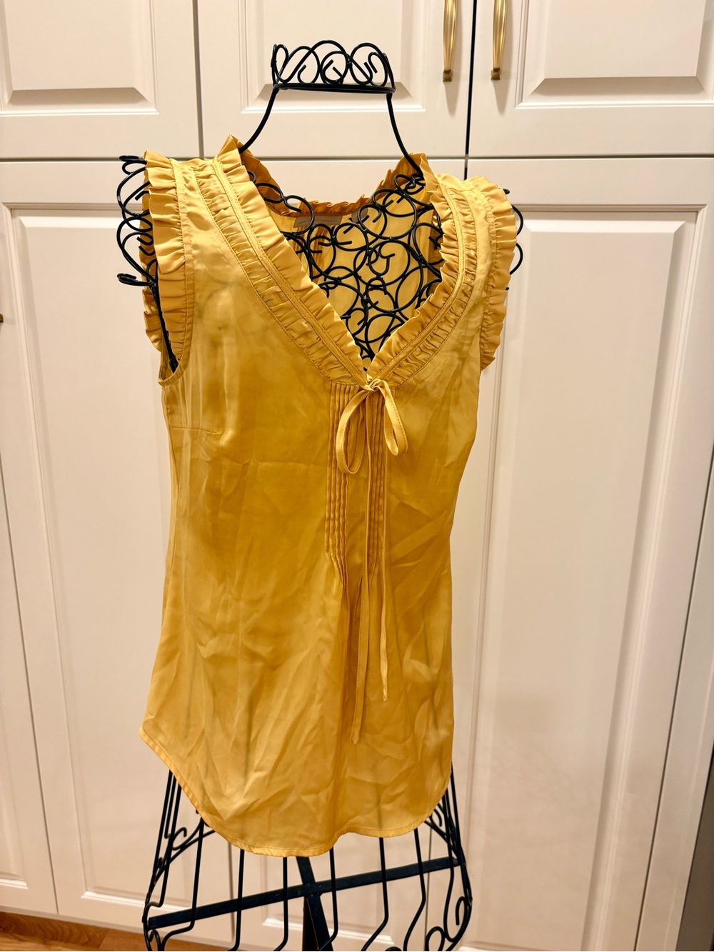 New York & Company Mustard Yellow Ruffled V-Neck Tie-Front Camisole